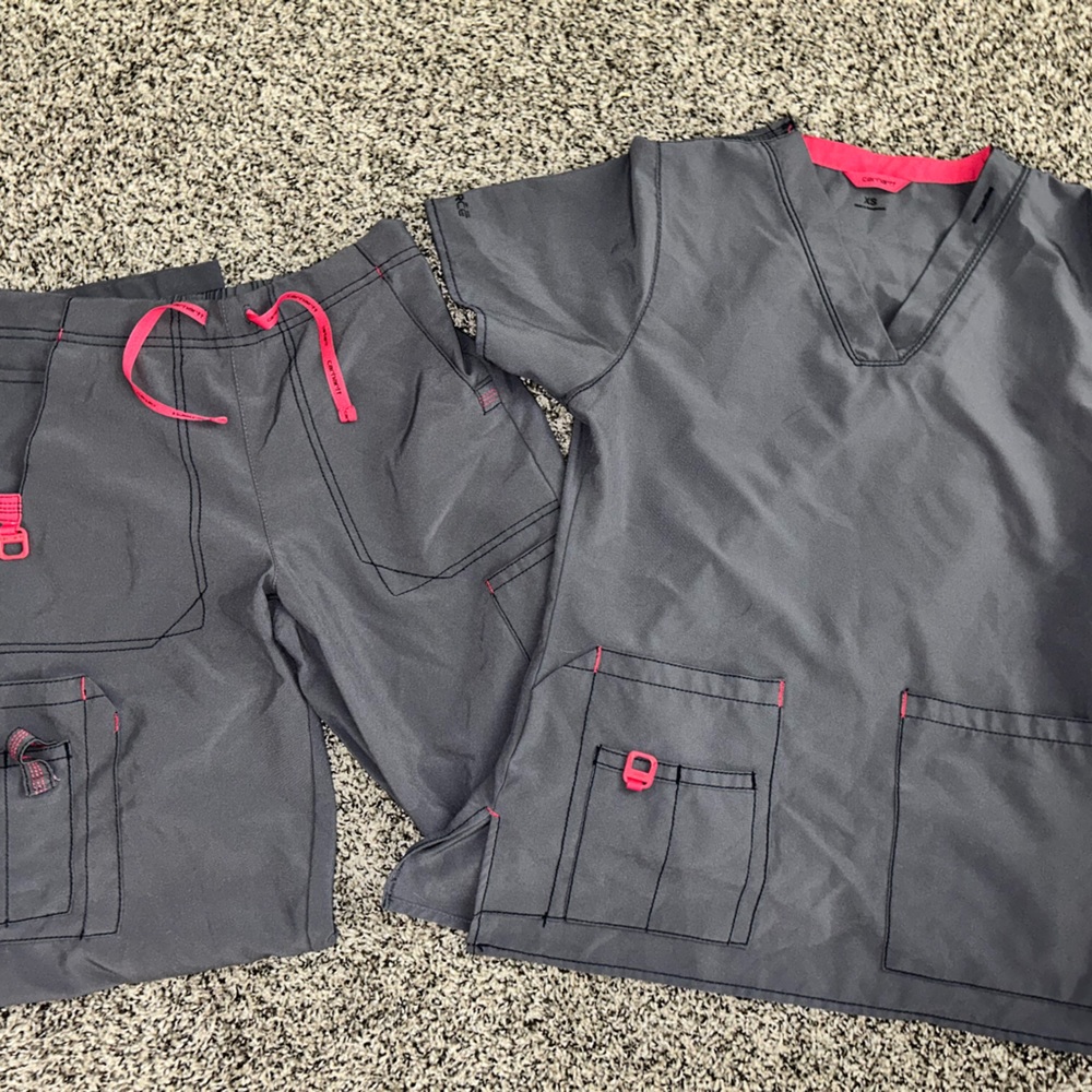 SOLD Carhartt Scrub Set